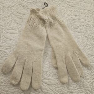 Anne Klein Soft Cream Knit Gloves